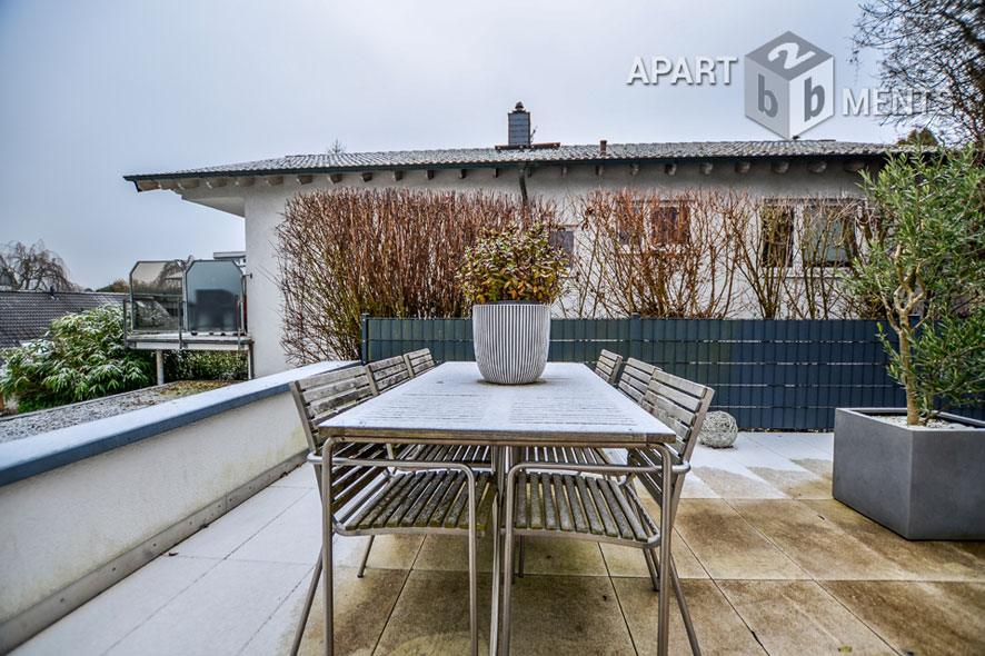 Möbliertes Haus mit Blick zu Rhein und Siebengebirge in Remagen-Oberwinter