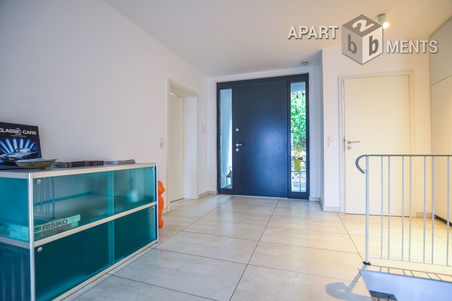 Möbliertes Haus mit Blick zu Rhein und Siebengebirge in Remagen-Oberwinter