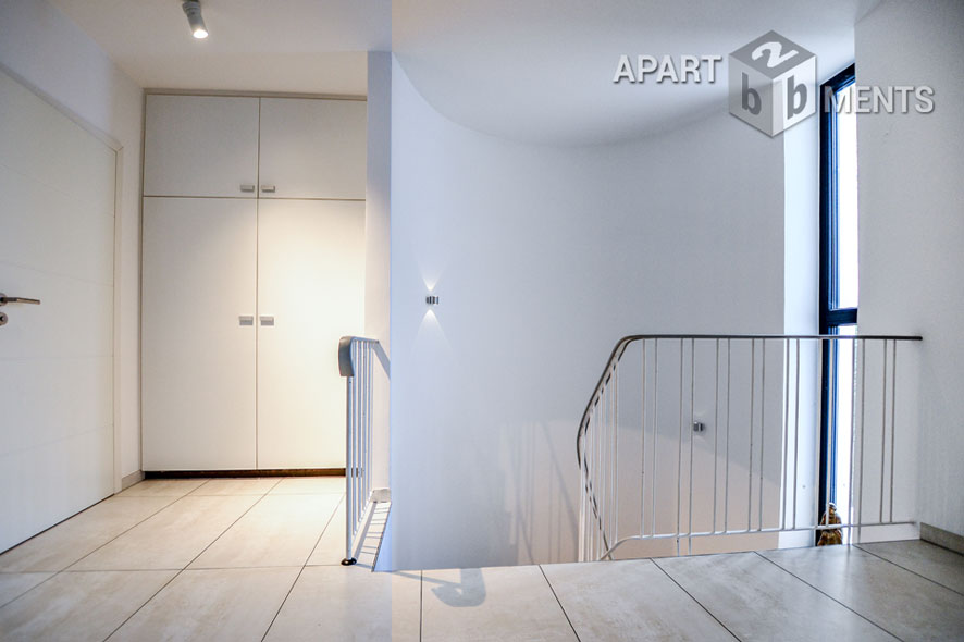 Möbliertes Haus mit Blick zu Rhein und Siebengebirge in Remagen-Oberwinter