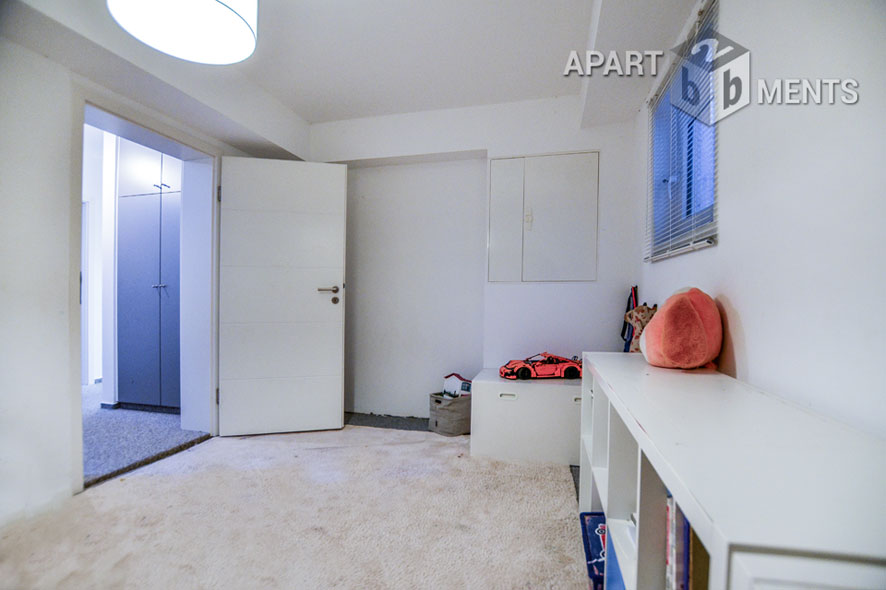 Möbliertes Haus mit Blick zu Rhein und Siebengebirge in Remagen-Oberwinter