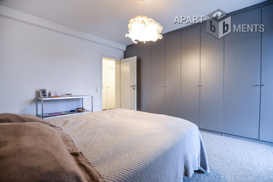 Möbliertes Haus mit Blick zu Rhein und Siebengebirge in Remagen-Oberwinter