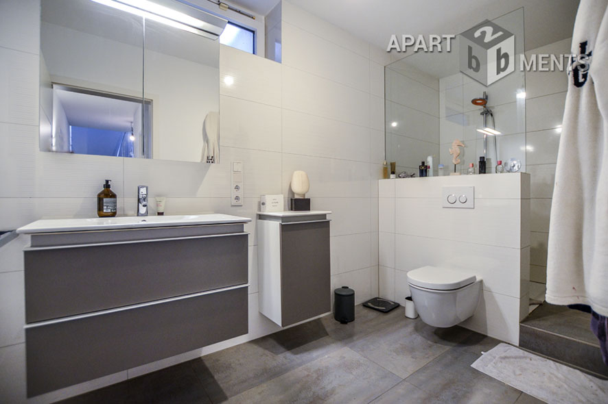 Möbliertes Haus mit Blick zu Rhein und Siebengebirge in Remagen-Oberwinter