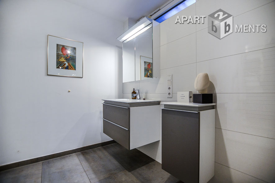 Möbliertes Haus mit Blick zu Rhein und Siebengebirge in Remagen-Oberwinter