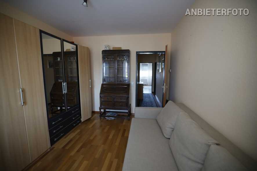 Geräumige und möblierte Wohnung mit Balkon in Meckenheim-Merl