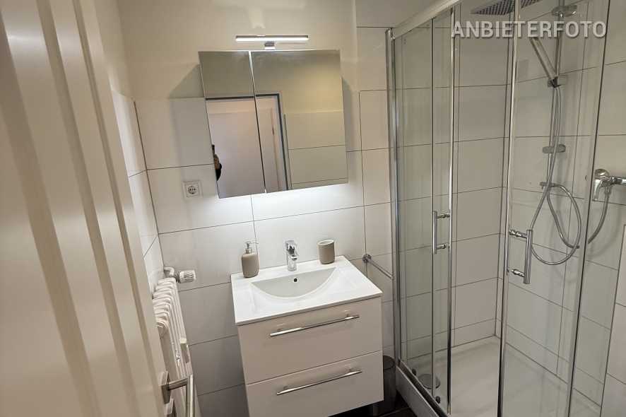 Möblierte Wohnung mit Balkon nah Rheinpark in Wesseling