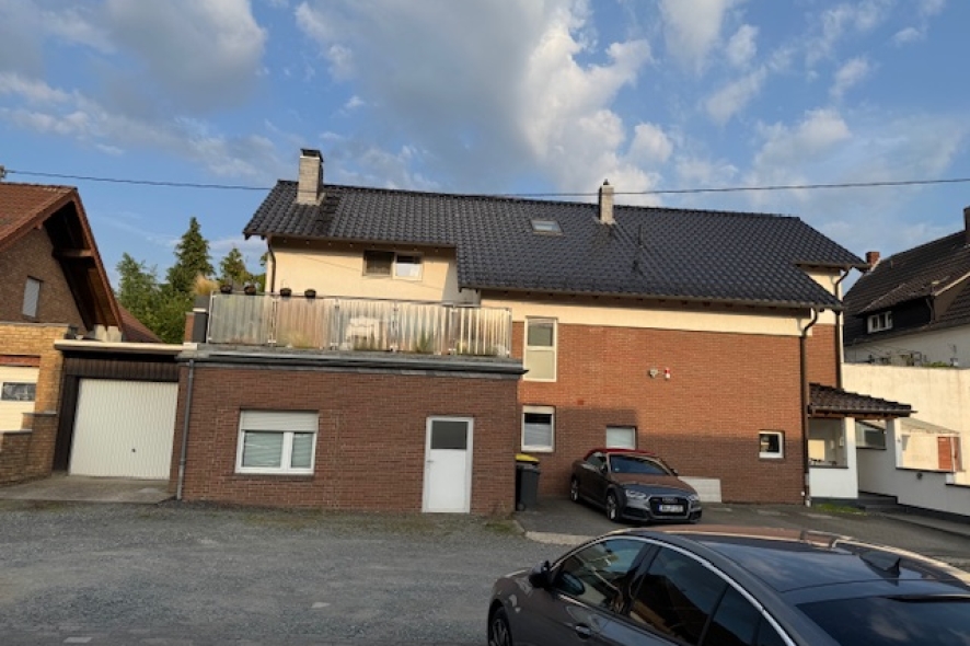 Möblierte Wohnung mit 2 Schlafzimmern 2 Bädern und Sauna in Neunkirchen-Seelscheid-Hochhausen