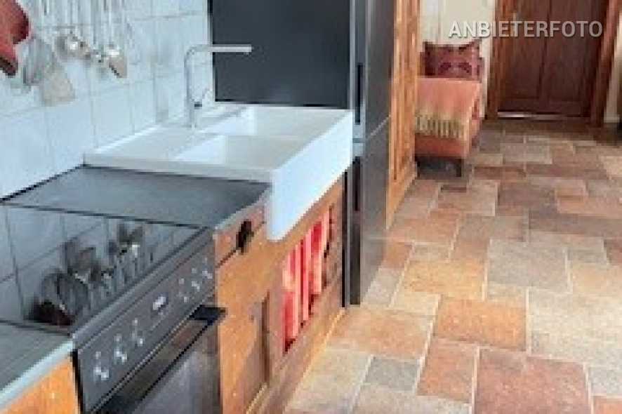 Stilvoll möblierte und geräumige Singlewohnung in Bonn-Oberkassel