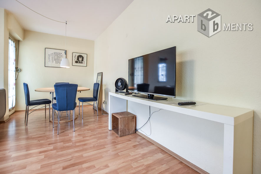 Möbliertes 2-Zimmer-Apartment mit Balkon im Villenviertel von Bonn-Plittersdorf
