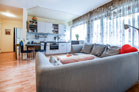 Möbliertes 2-Zimmer-Apartment mit Balkon im Villenviertel von Bonn-Plittersdorf