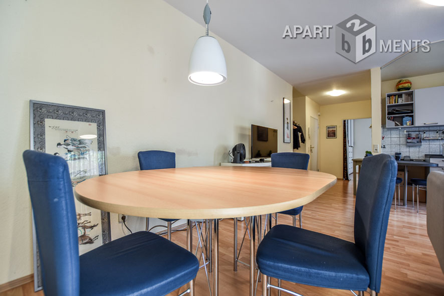 Möbliertes 2-Zimmer-Apartment mit Balkon im Villenviertel von Bonn-Plittersdorf