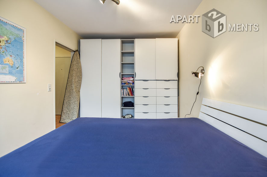 Möbliertes 2-Zimmer-Apartment mit Balkon im Villenviertel von Bonn-Plittersdorf