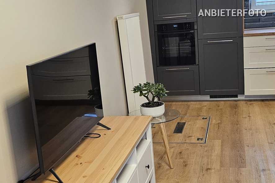 Kleines Luxus-Haus möbliert und mit Sonnenhof in Bornheim-Walberberg