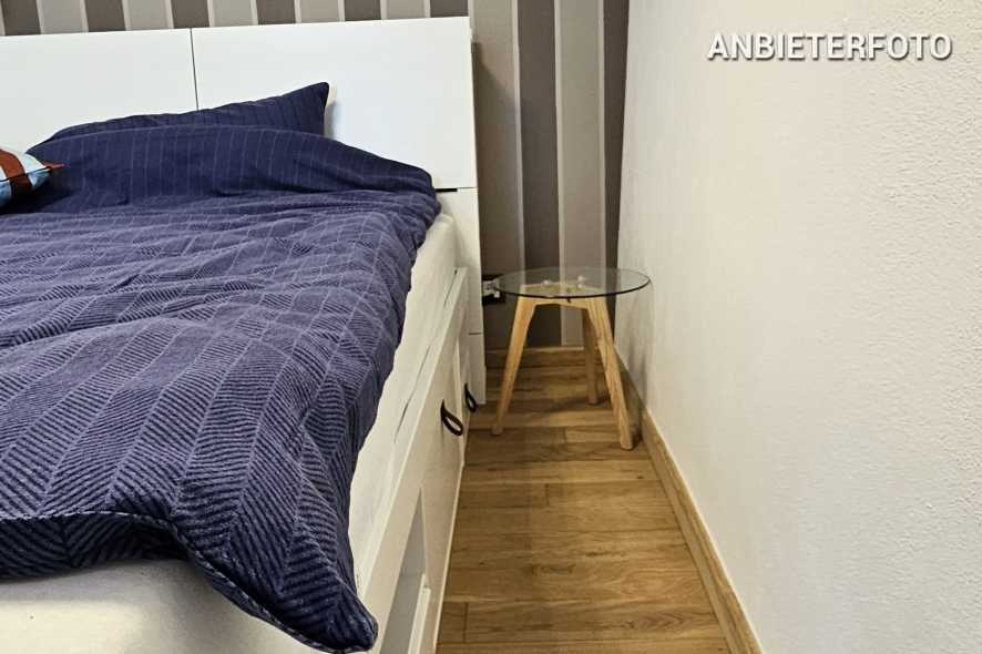 Kleines Luxus-Haus möbliert und mit Sonnenhof in Bornheim-Walberberg